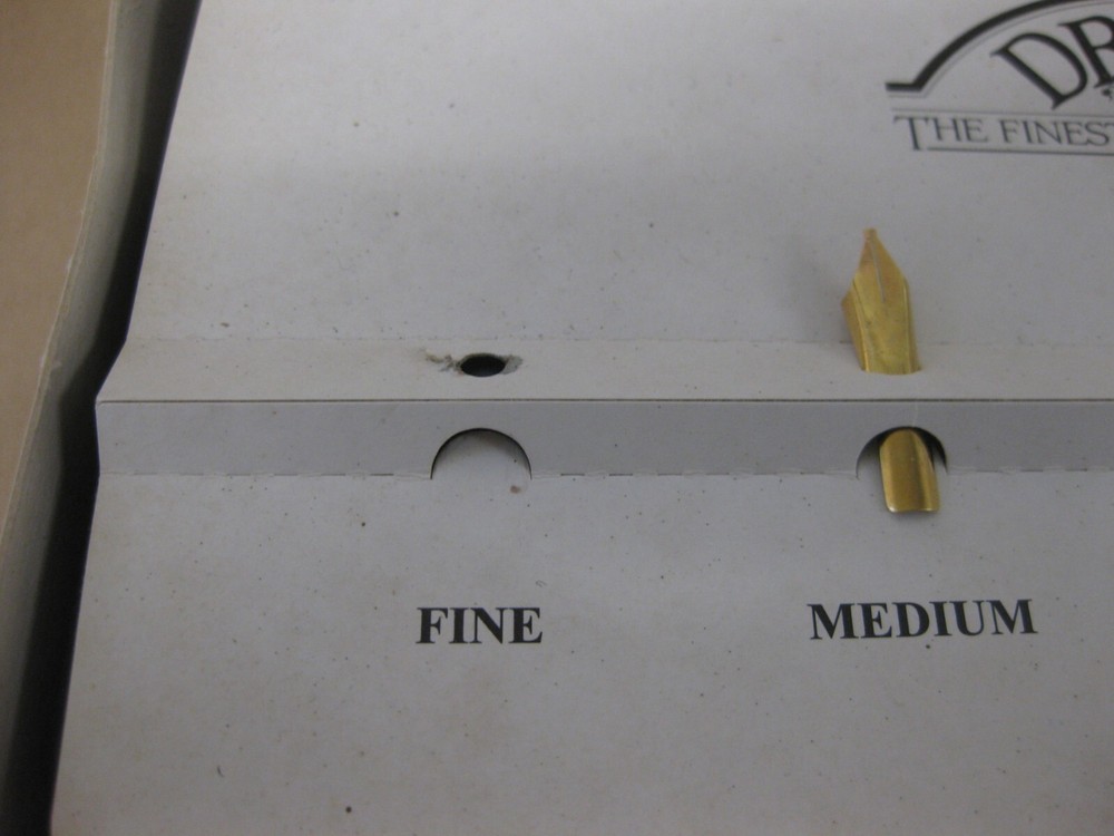 Calligraphy Bundle~ William Mitchell Guide / Daler Paper / Dryad Calligraphy Kit