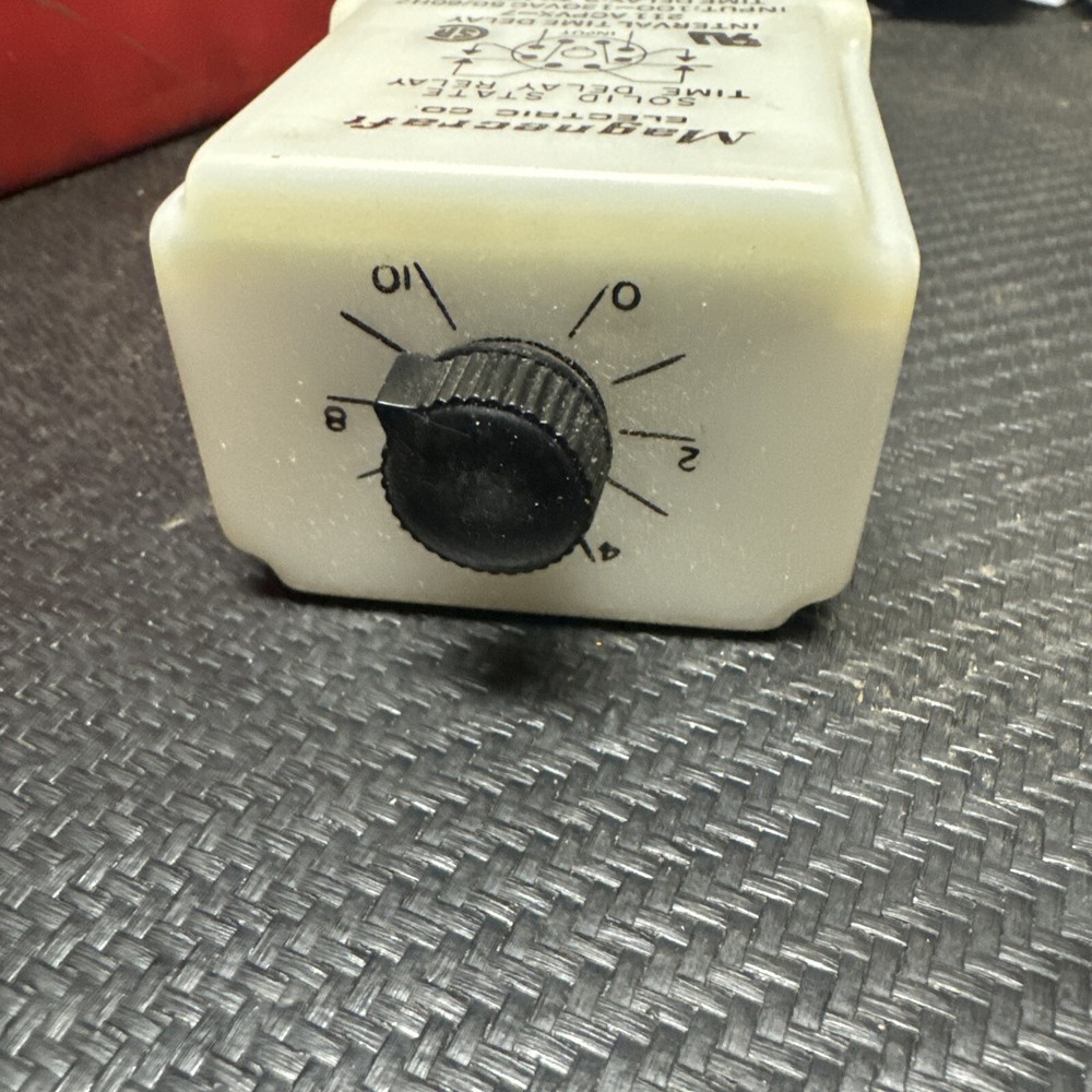 Magnecraft Time Delay Relay 211ACPVX-7