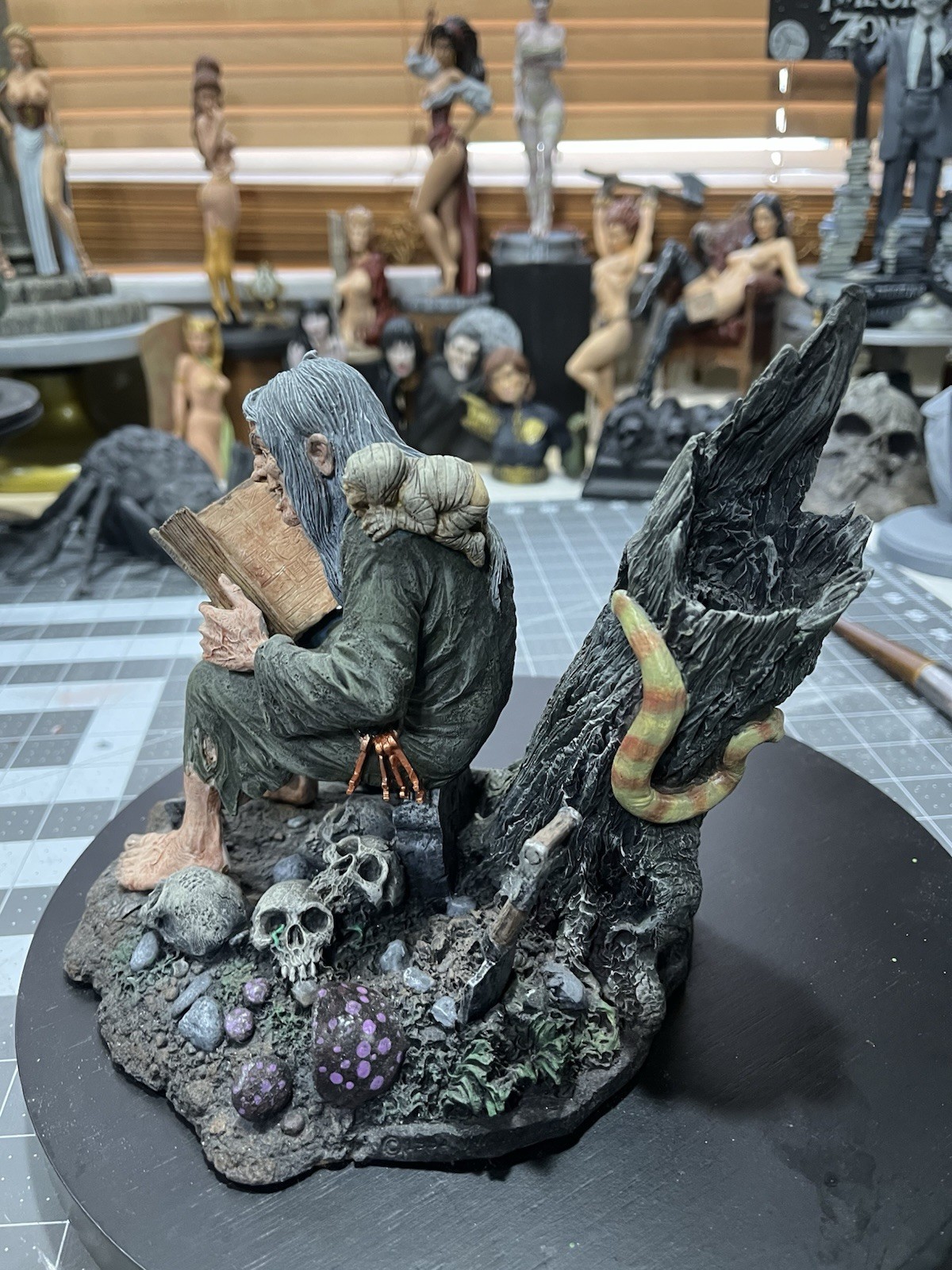 The Crypt-Keeper Ghoulish Trio Statue (Custom Repainted) Read Description