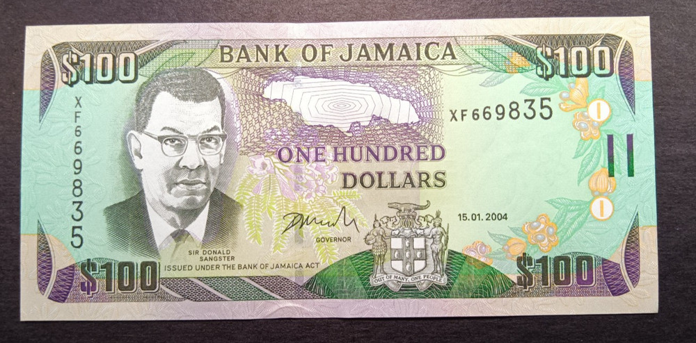 Jamaica 100 Dollars 2004 UNC