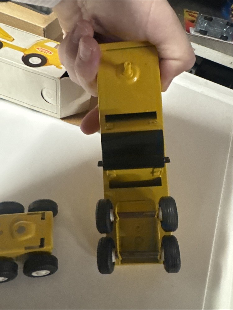 Tiny Tonka Bottom Dump Truck #655 With Box