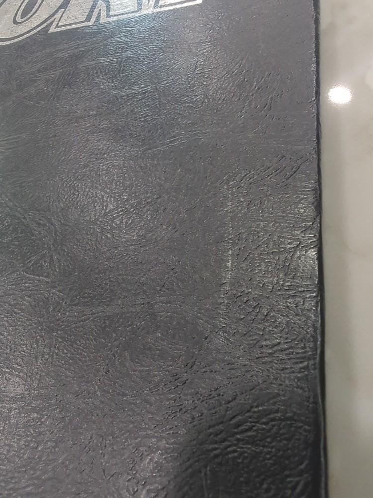 KISS Book KISSTORY USED Nice Ships Free DRGLAS