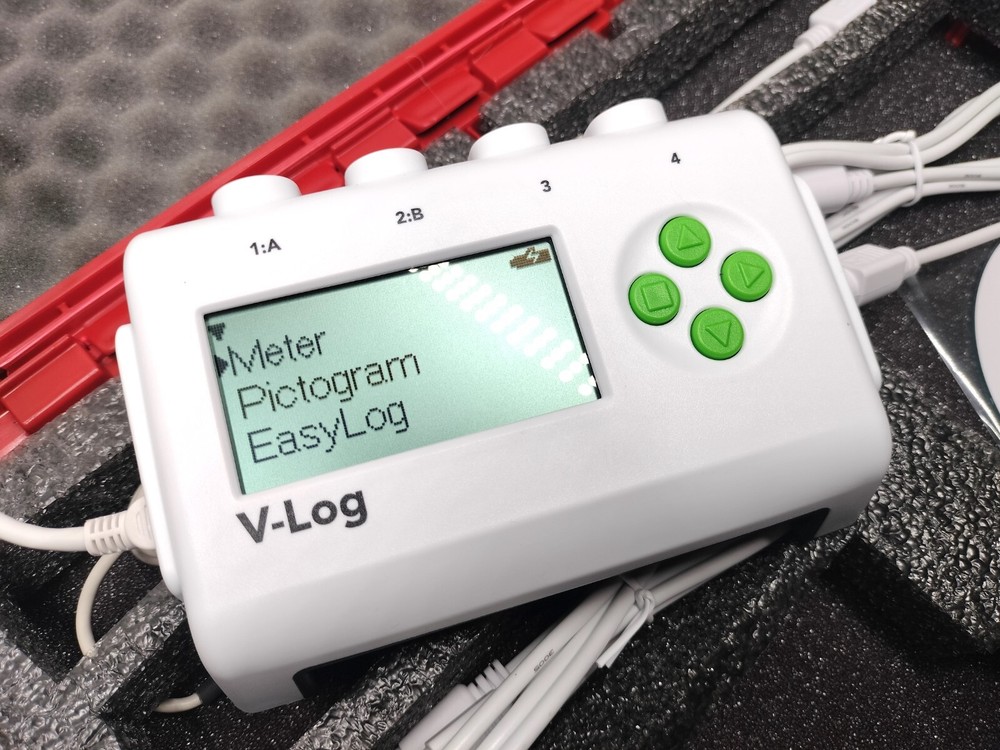 NEW - Data Harvest Easysense V-Log8