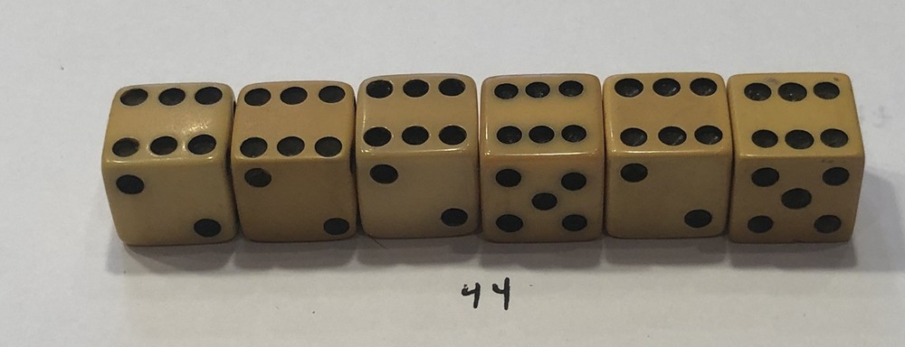 Three Pair Butterscotch Bakelite 1/2” Vintage Dice (Tested)