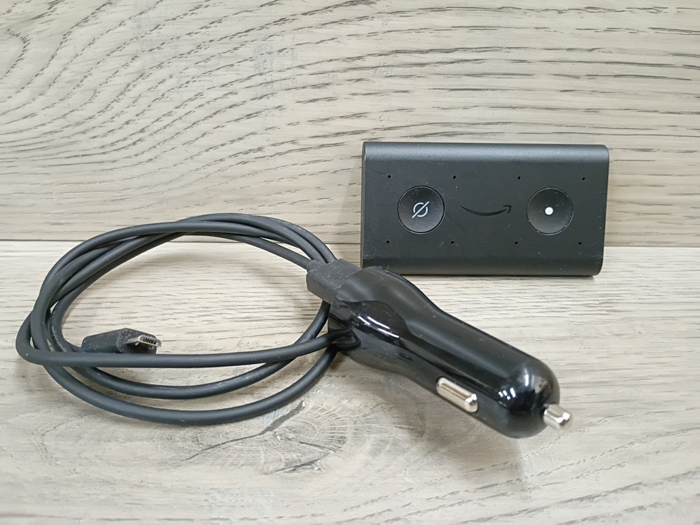 Amazon Echo Auto BP39CN Alexa Car Smart Assistant w Cable