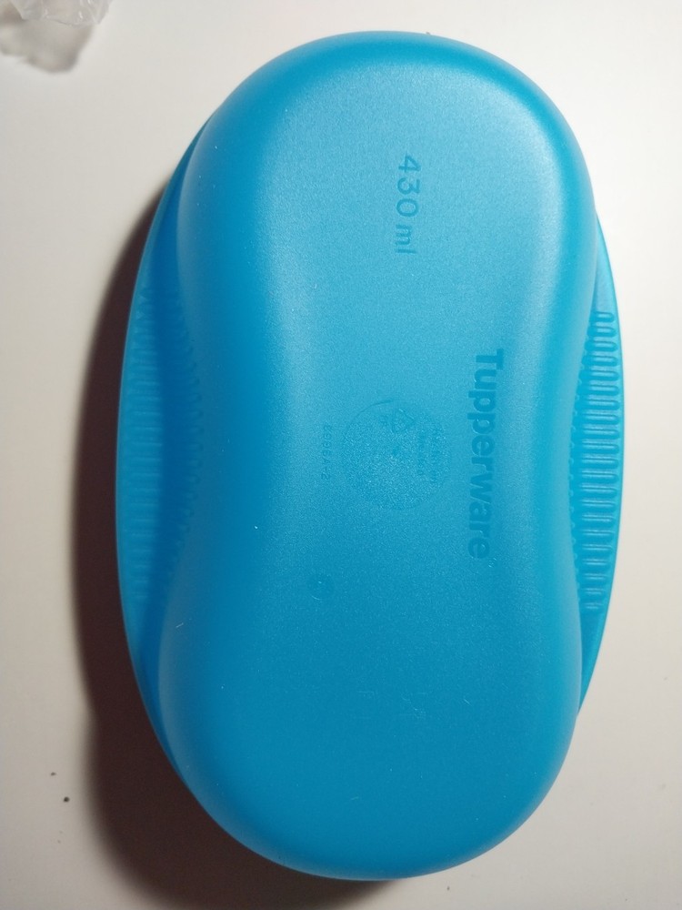 TUPPERWARE Breakfast Maker Microwavable Omelet Cooker Blue #6996 No Inserts V2