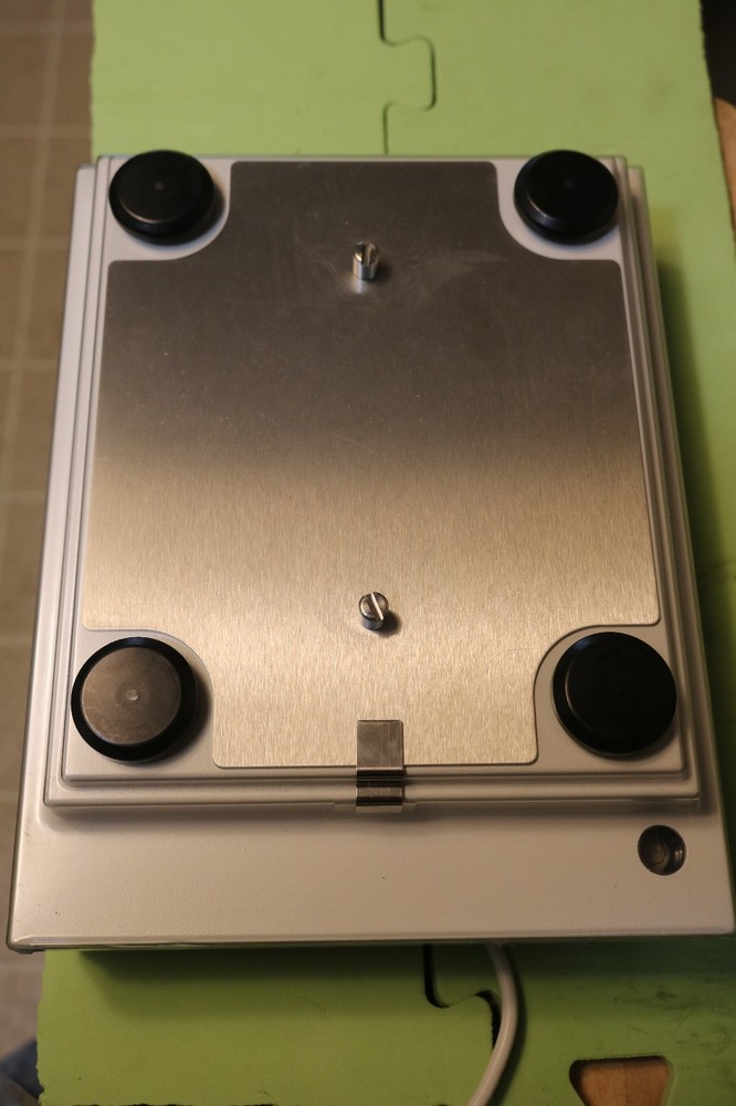 Mettler lab scale balance XP2002S