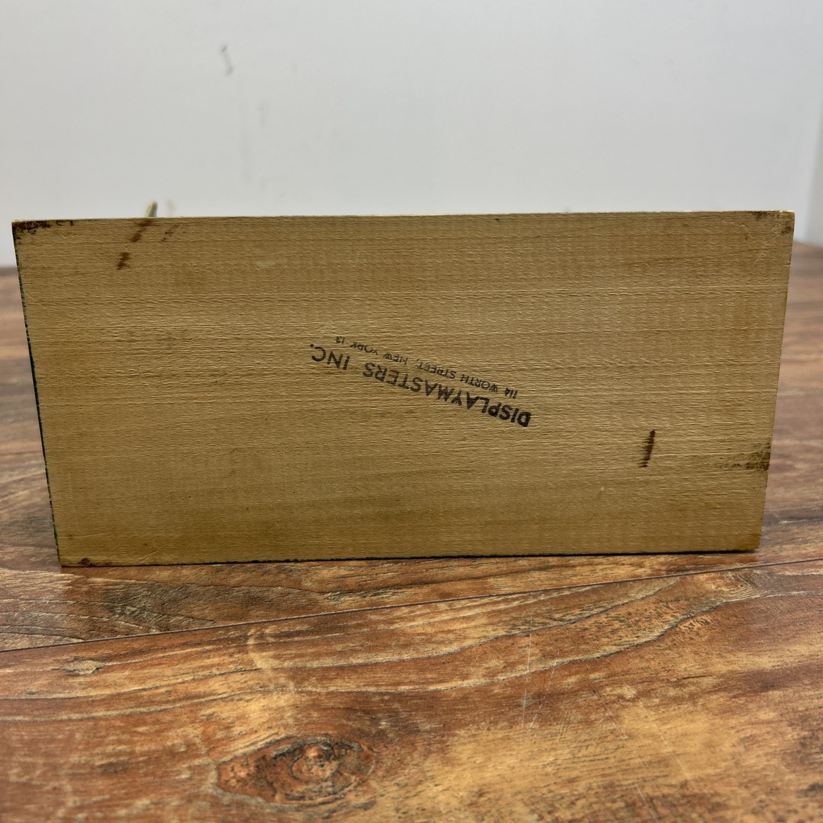 IDEAL True Type Jersey Cow STORE DISPLAY American Cattle Club New York Figurine