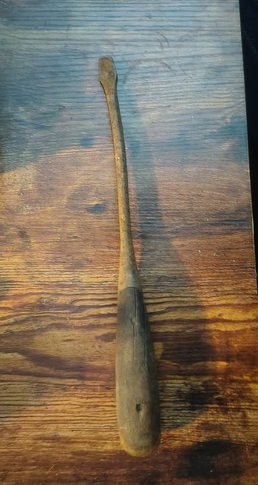 Old Perfect Handle Screwdriver 14"