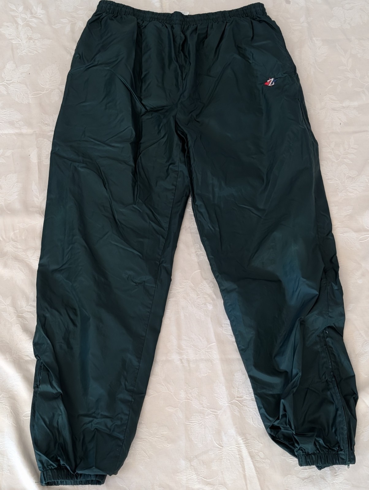 VTG Jerzees Dark Green Jogger Pants Mens XL Lined Windbreaker Ankle Zip Nylon