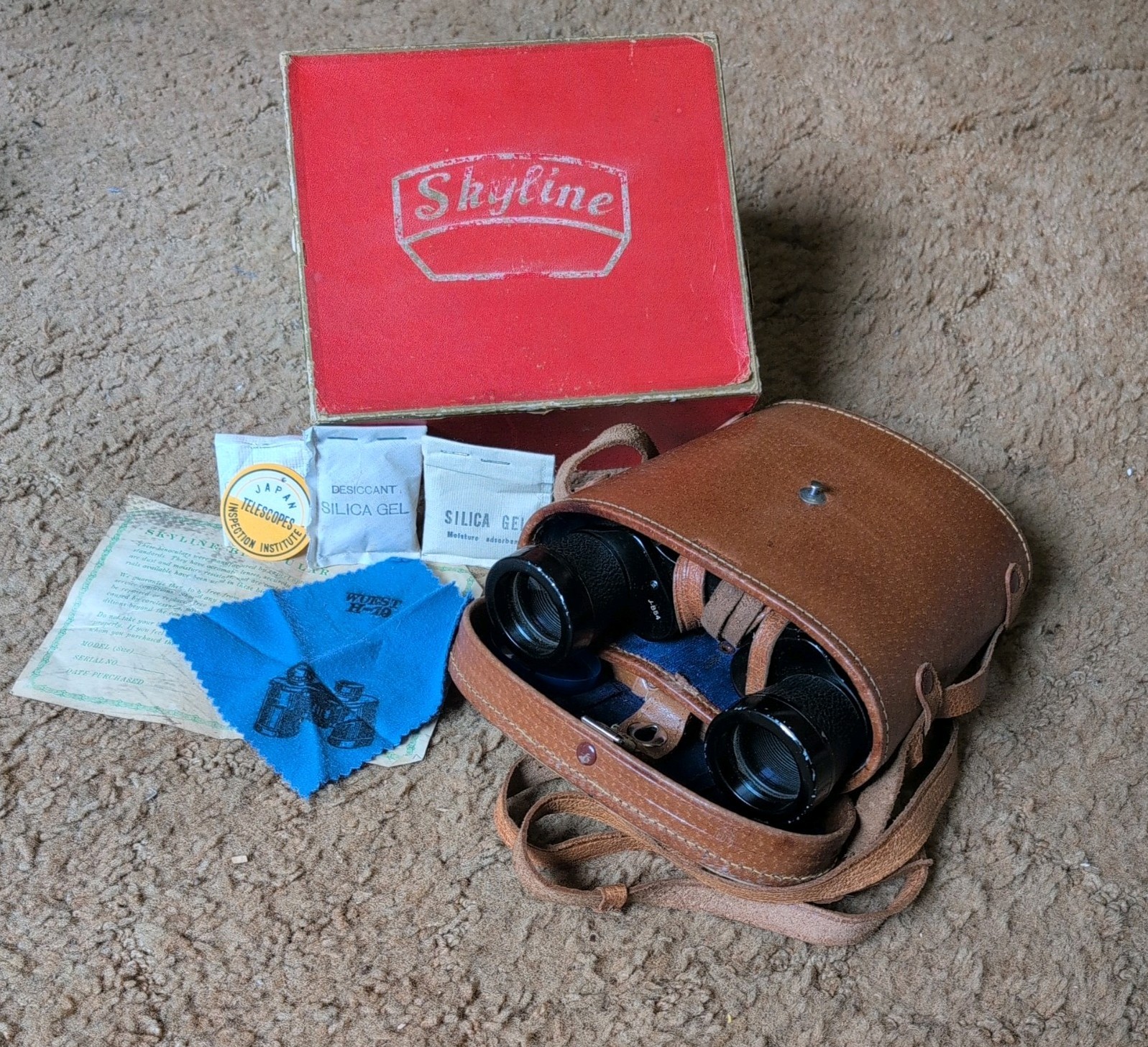 Japan Antique Vintage SKYLINE 7x35 Binoculars Leather Case Original Box extras
