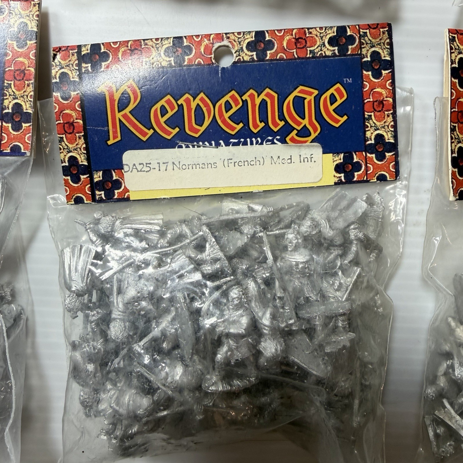 Revenge Miniatures 25mm Medieval Figure Ancients weapons Revolting Peasants