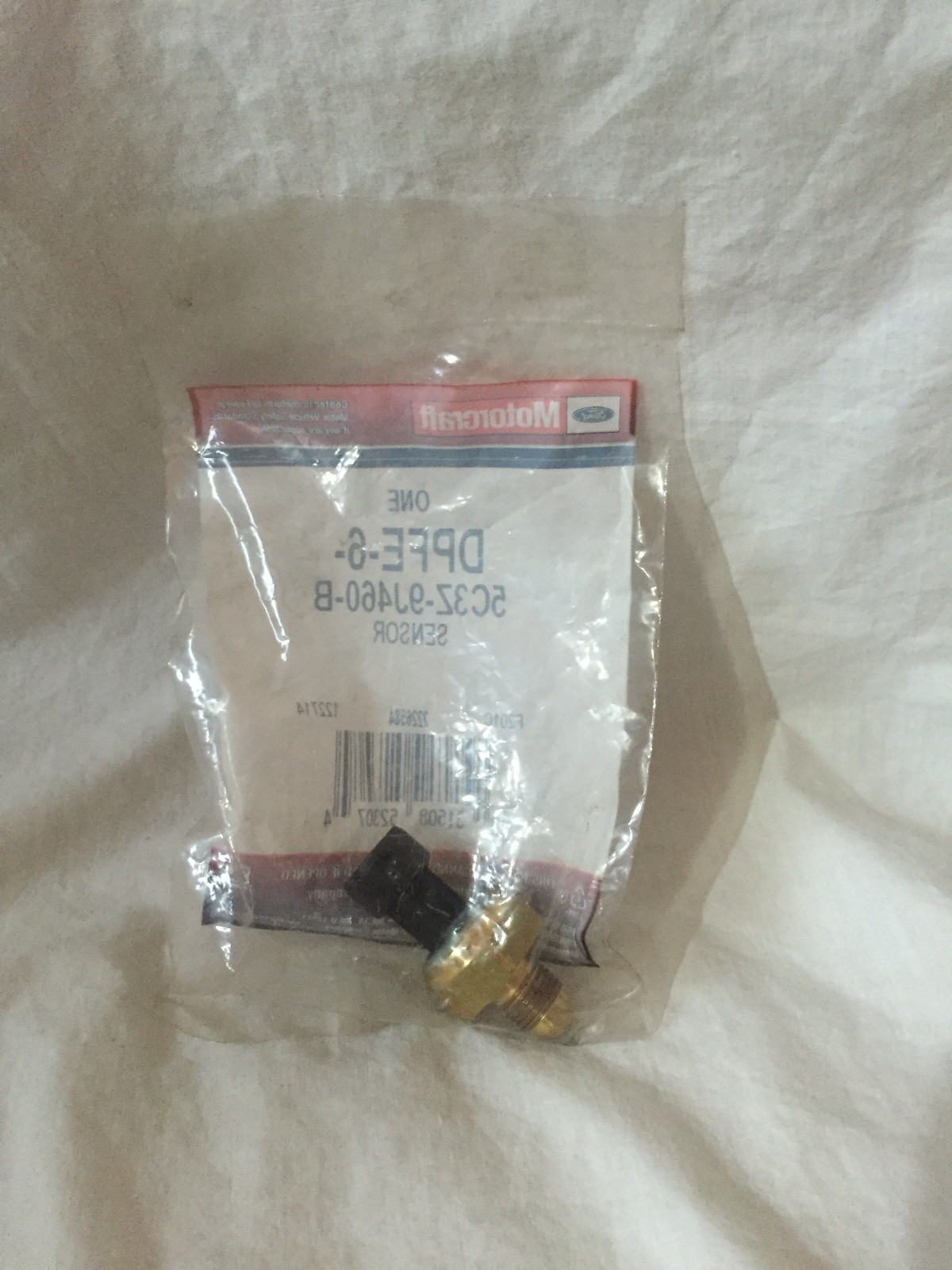 DPFE-6 New OEM Ford Motorcraft 6.0L Diesel EGR Pressure Feedback Sensor DPFE144