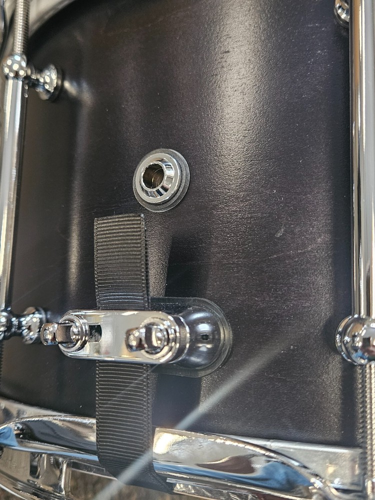 SJC 2023 Custom Maple 7x14 Black Lacquer with Chrome Hardware