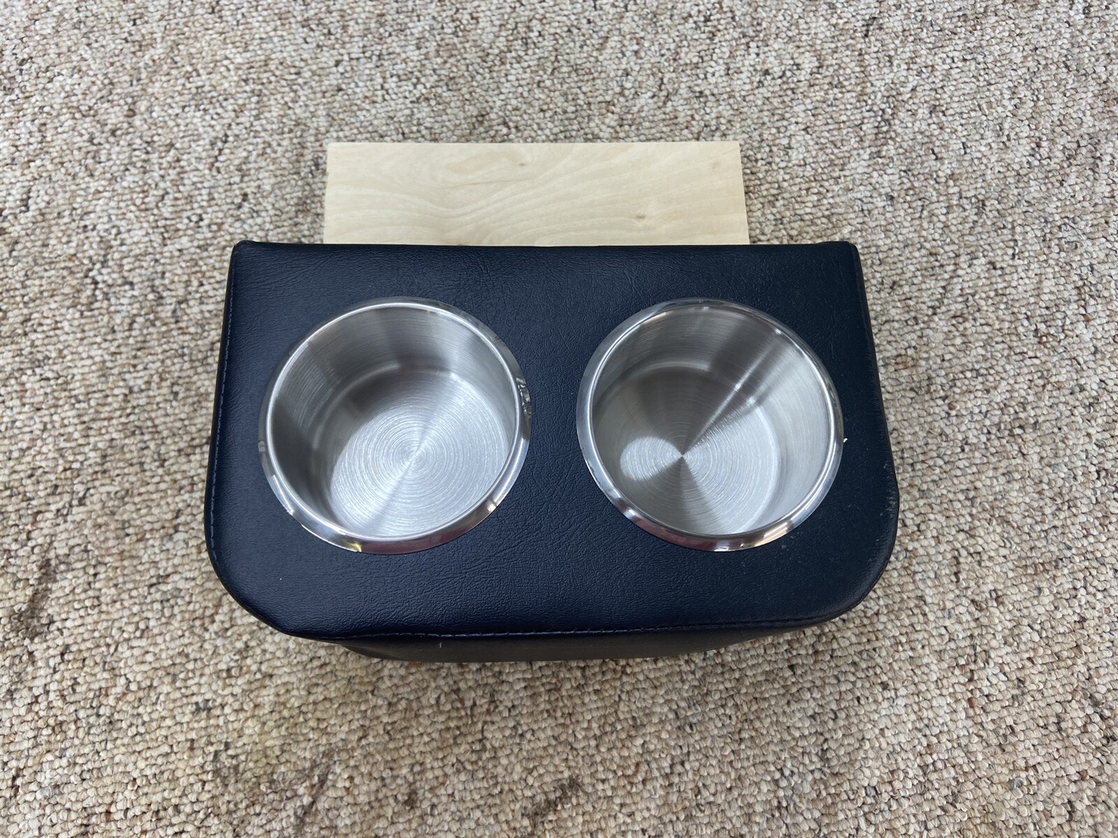 Universal Bench Seat Cup Holder