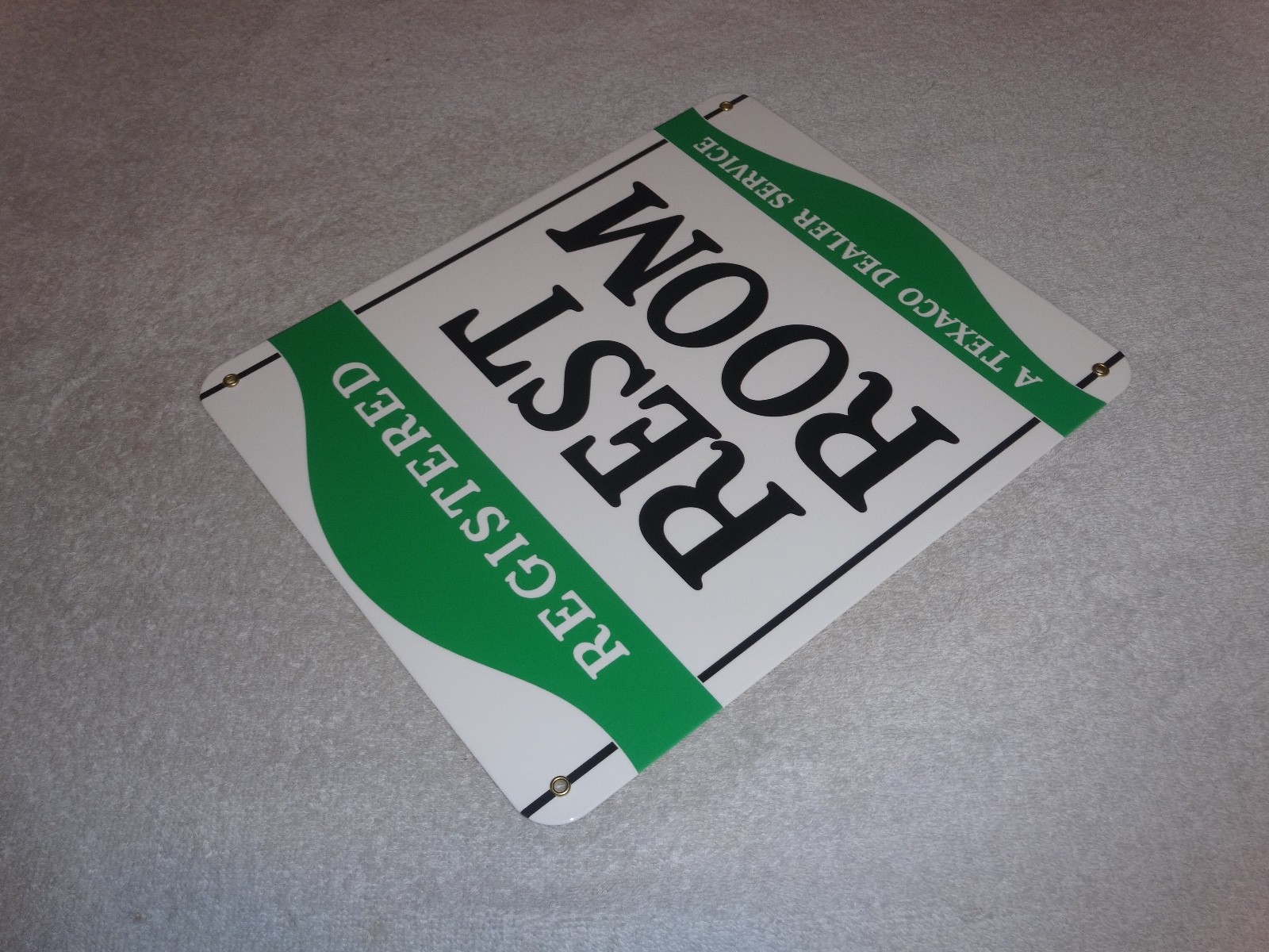 VINTAGE TEXACO RESTROOM REGISTERED MEN & WOMAN 12" PORCELAIN METAL GASOLINE SIGN