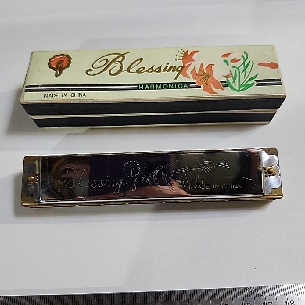 Blessing Wood Harmonica Original Box Multi Color Note