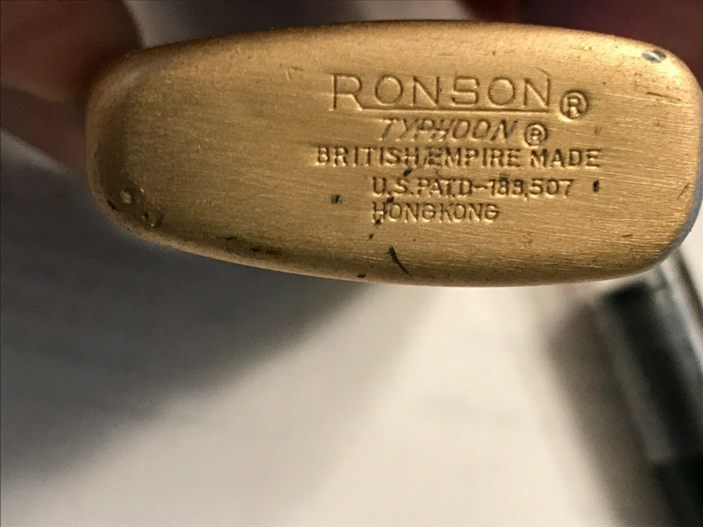 VINTAGE RONSON LIGHTER