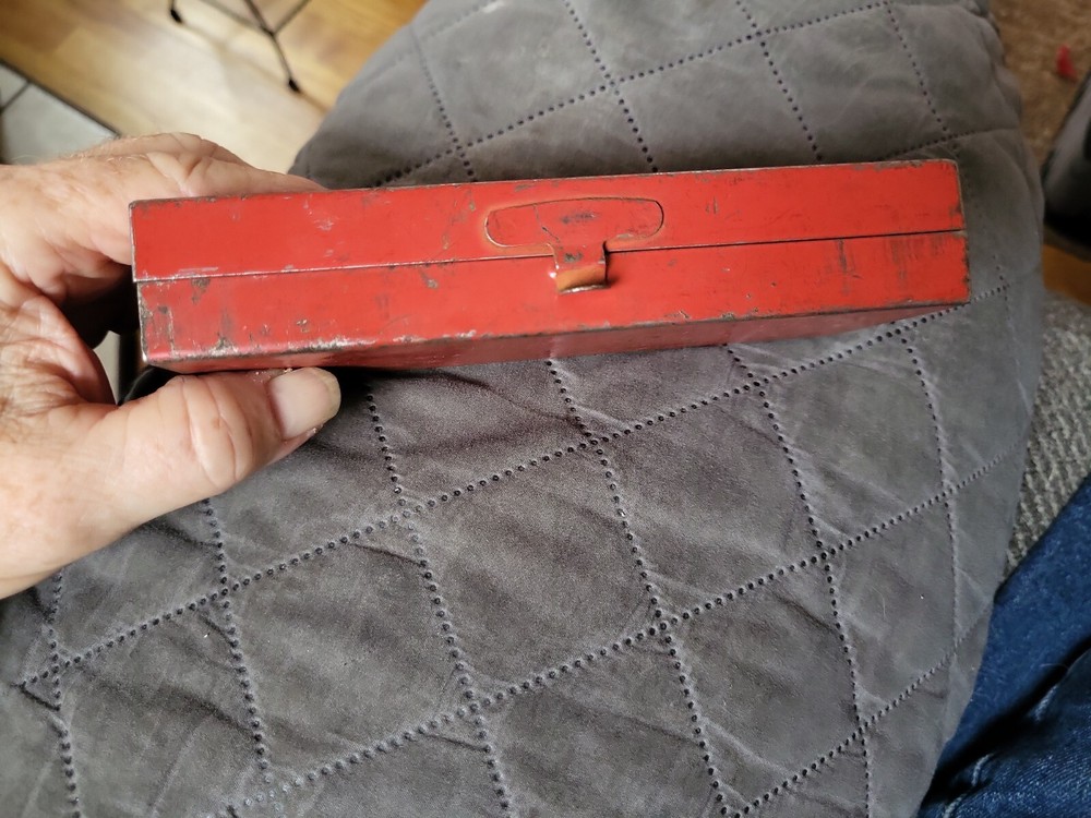 SNAP ON TOOLS KRA 222B Red Metal Tool Box 1/4" Drive - BOX ONLY date code 79