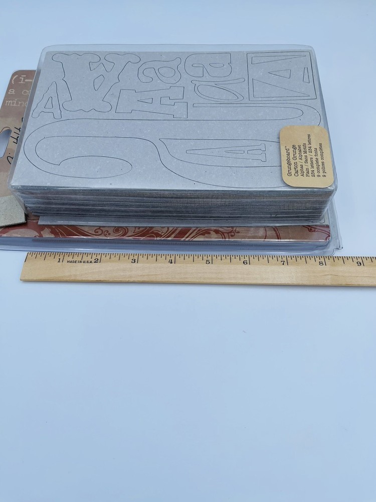 Tim Holtz Idea-ology Grungeboard Plain Alphas & Basic Stripes 234 Letters NEW