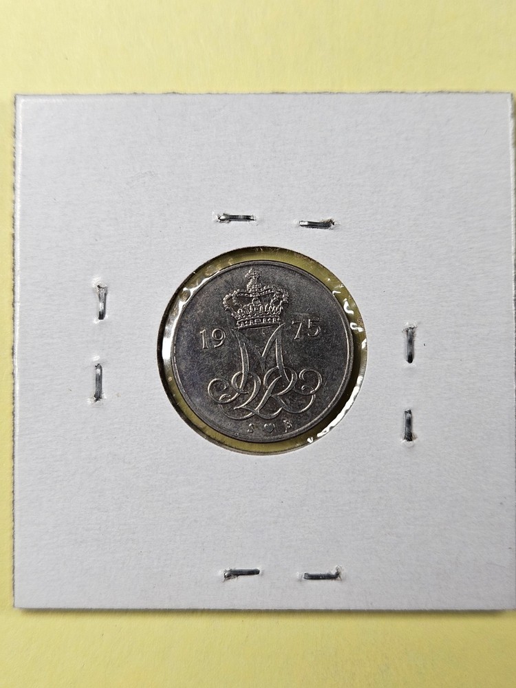 COINS - DENMARK - 10 ORE 1975