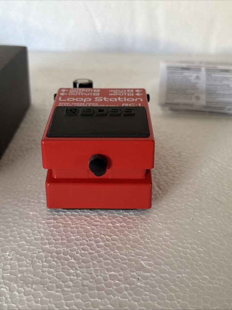 BOSS RC-1 Loop Station Effects Pedal