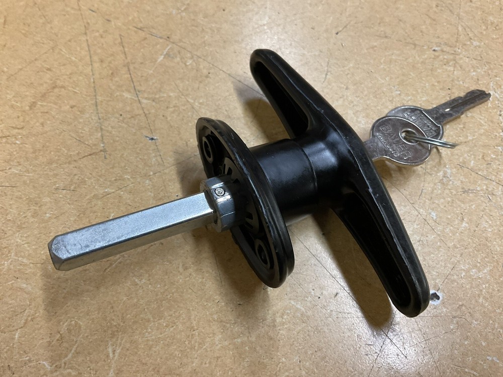 New Bauer Door Lever And 2 Keys Not Complete