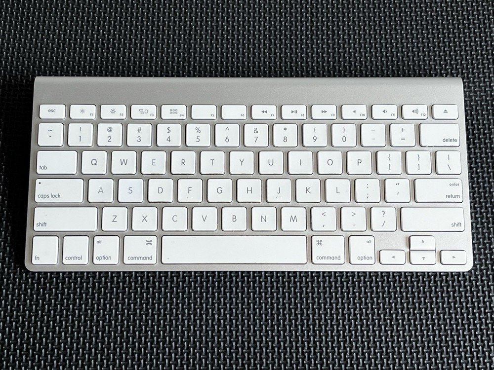 Apple Wireless Keyboard & Magic Mouse Genuine Bluetooth Combo Set For Mac