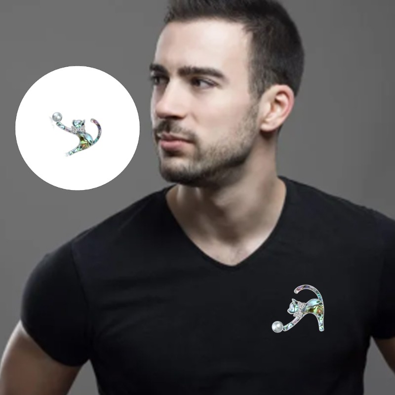 Versatile Shell Cats Pin Featuring Crystal Embellishments And Secure Fastener