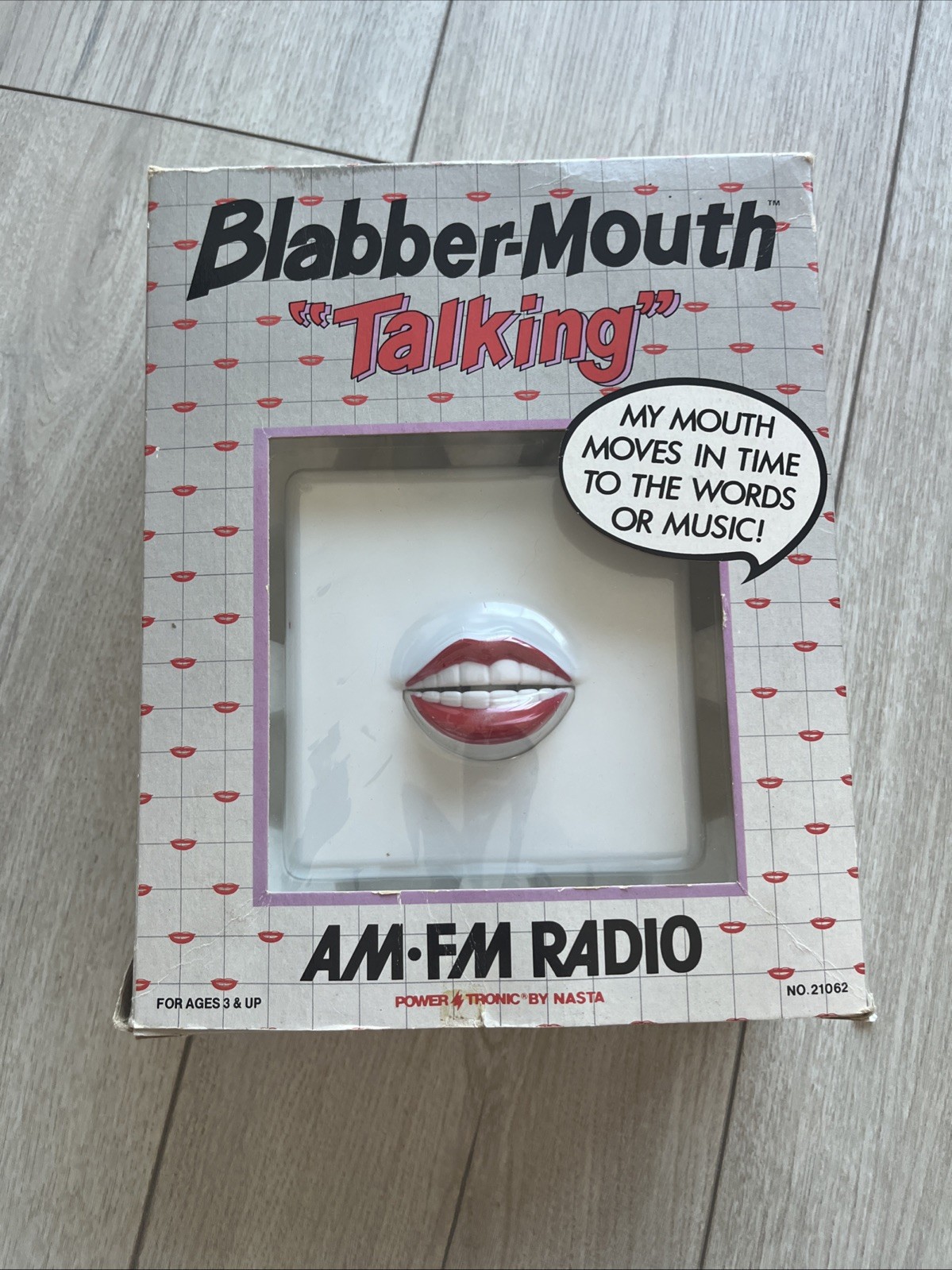 Vintage Blabber-Mouth "Talking" AM/FM Radio by Nasta 1986 Hong Kong RARE WORKS