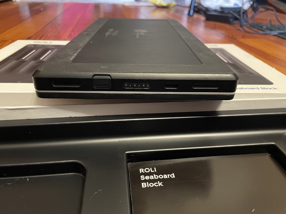 ROLI Seaboard Block Modular Music Studio Expressive Keyboard