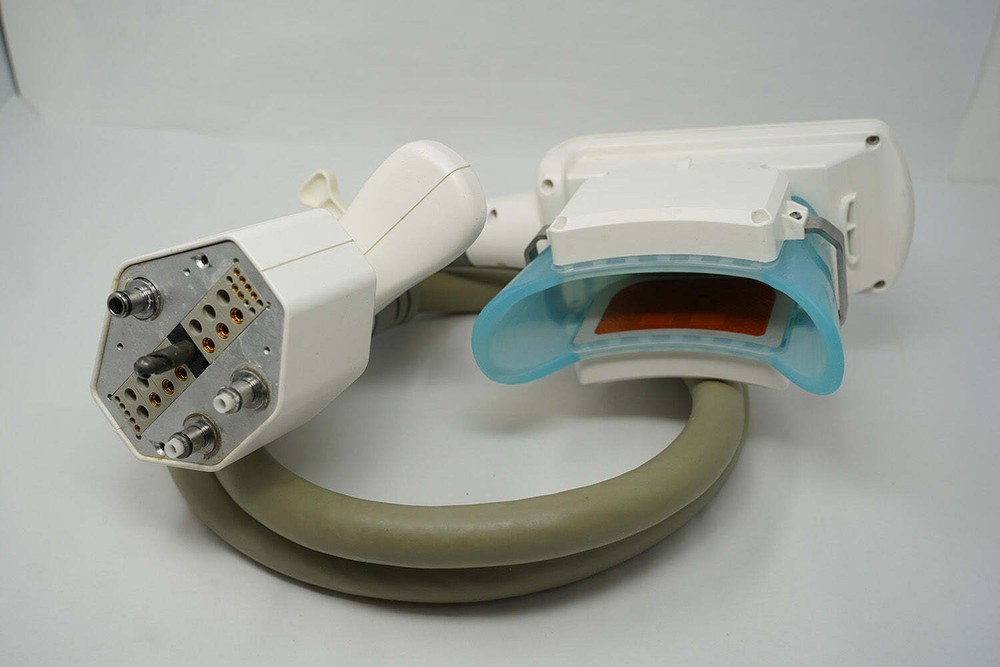 Zeltiq CoolCurve + Applicator
