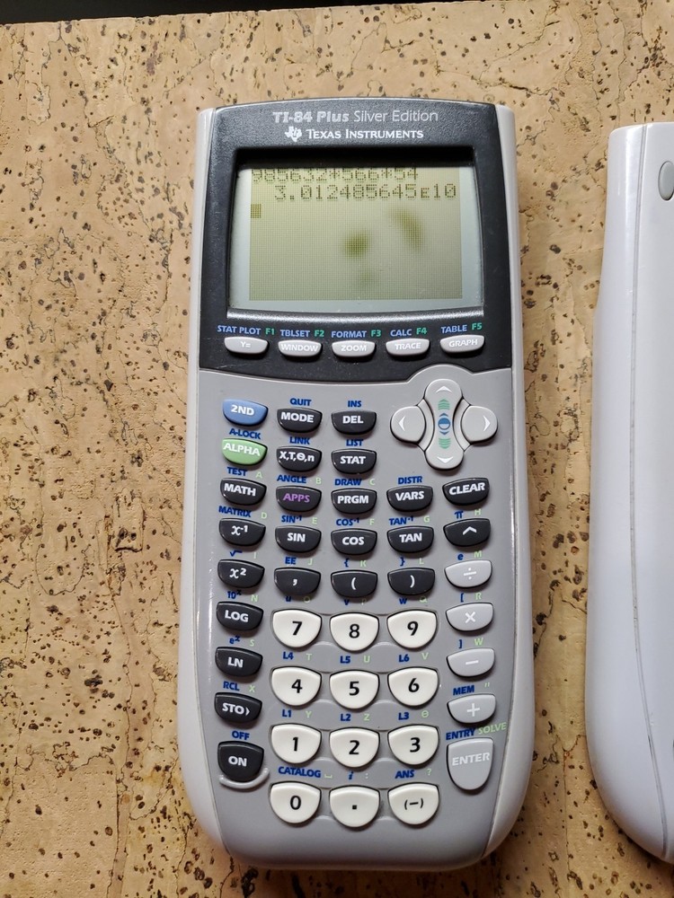 Texas Instruments TI-84 Plus Silver Edition Graphing Calculator - Tested READ
