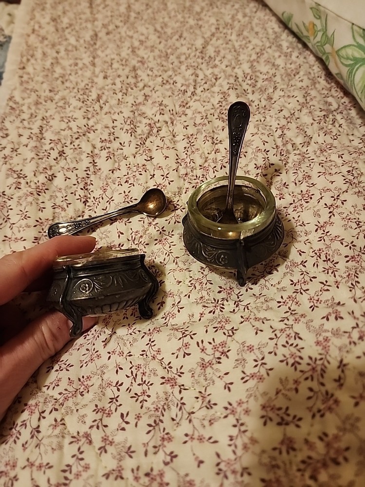 Vintage HOMMETT Russian Silver Plated Salt Cellar Set
