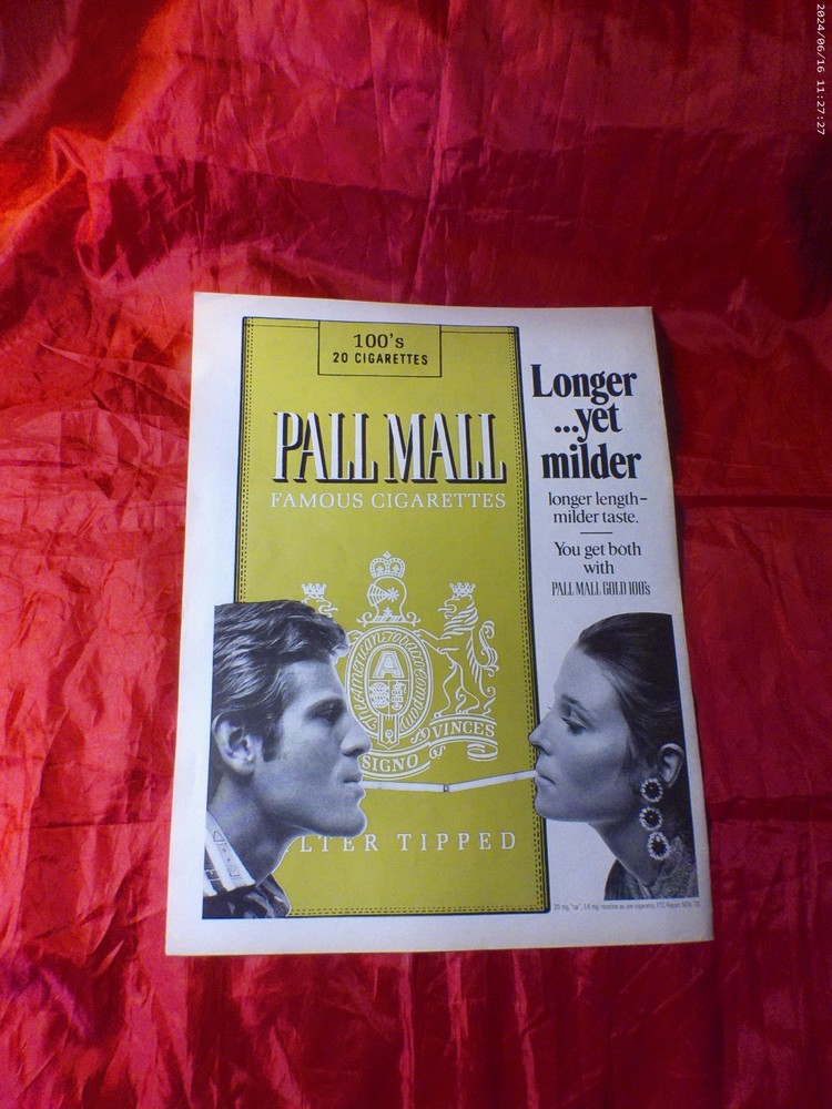 Pall Mall Cigarette 1971 Print Ad 10" x 13"