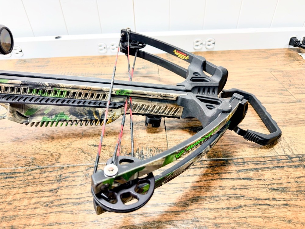 PLEASE READ Barnett FX Raptor Crossbow w/ Scope Y149