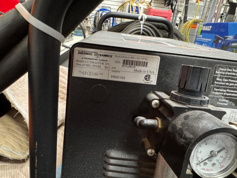 Thermal Dynamics Cutmaster 101 EXC CONDITION COMES WITH TORCH 45ft Plasma Cutter