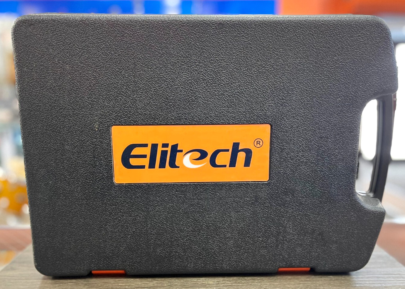 Elitech LMC-100F High Accuracy HVAC Scale, 110lb Limit, Backlit, Durable Metal