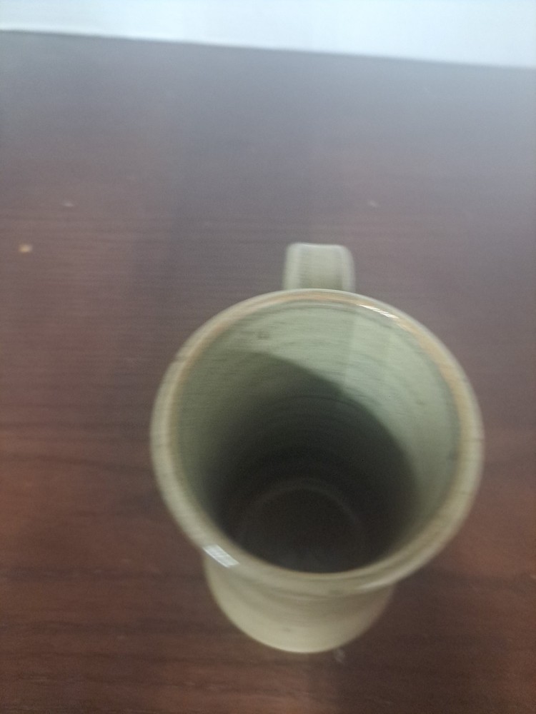 1999 Eagle Road Handcrafted Tan Pottery Mug