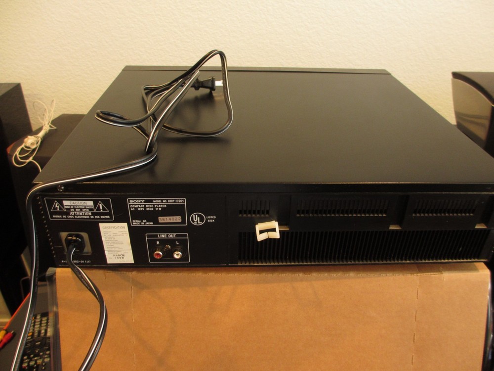 Sony CDP-C201 Compact 5 Disc Carousel Changer Player, Tested, Works.
