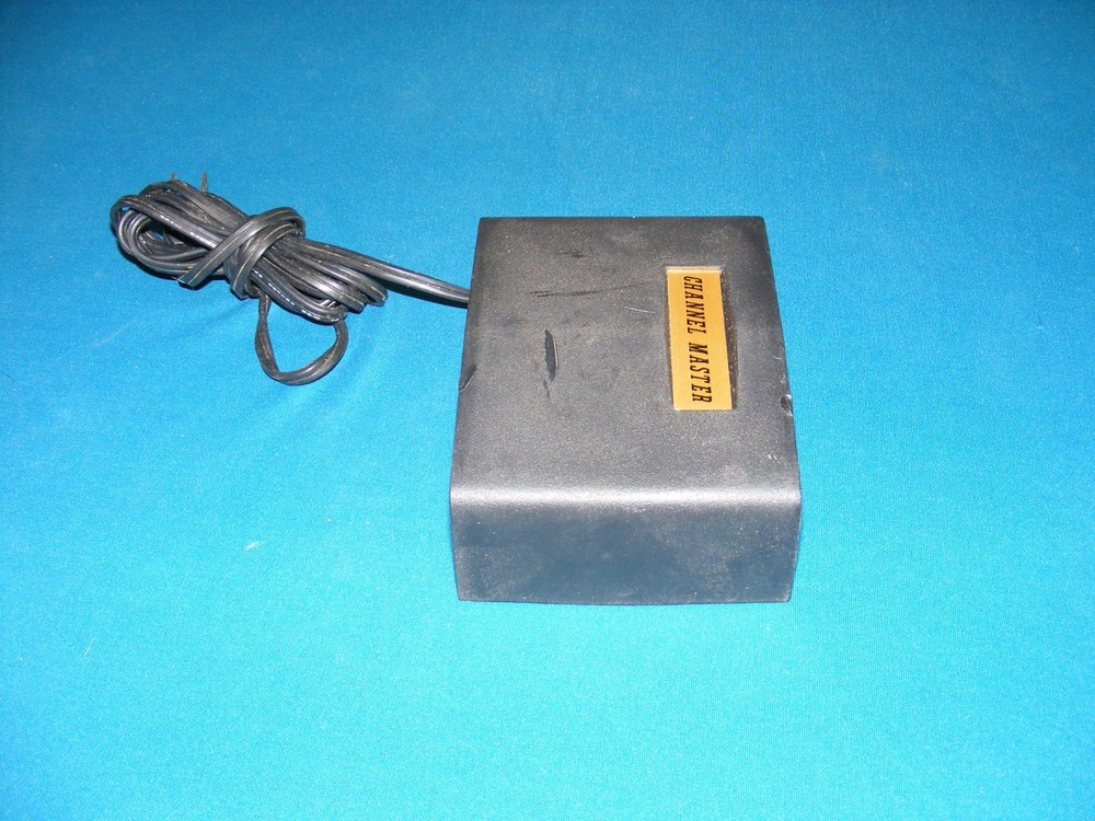 Channel Master amplifier Model 0064B