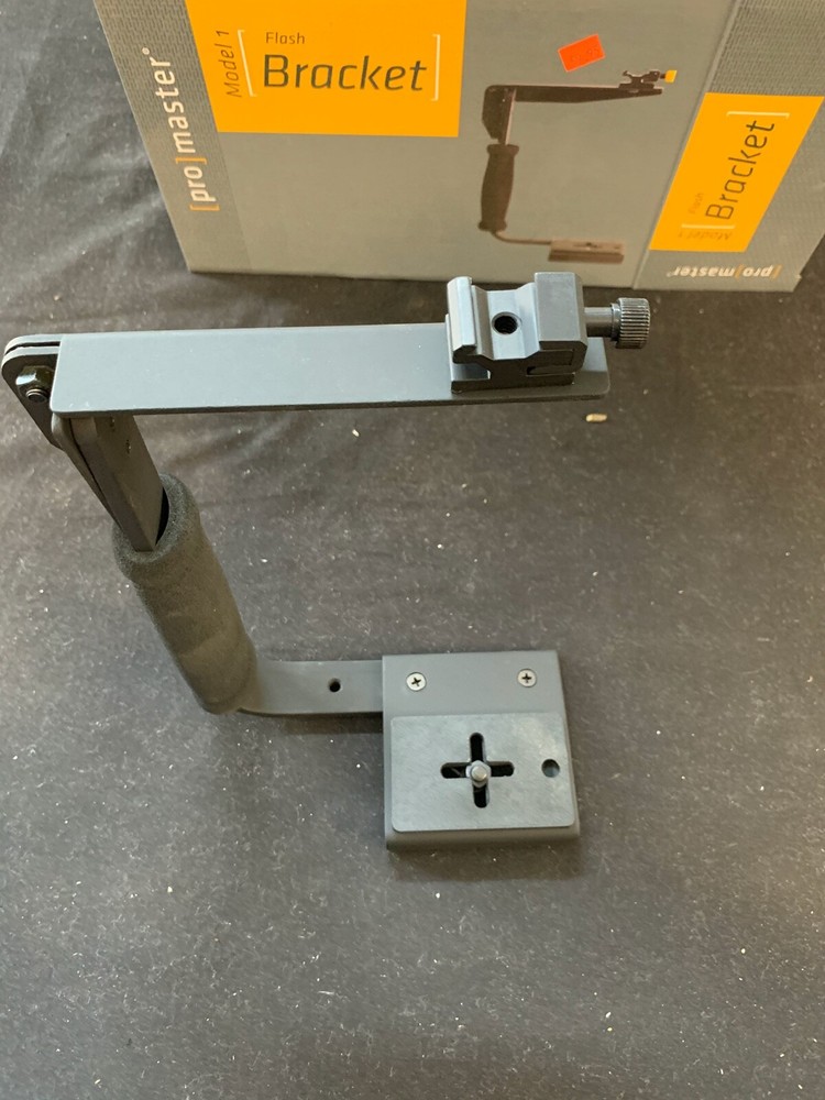 Pro master model 1 flash bracket