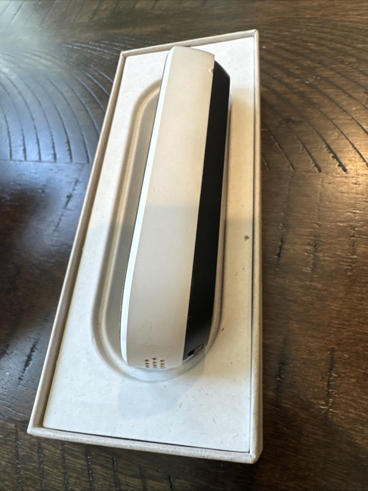 Google Nest Hello Video Doorbell A0077 w/ Riser + Angle Riser E358912