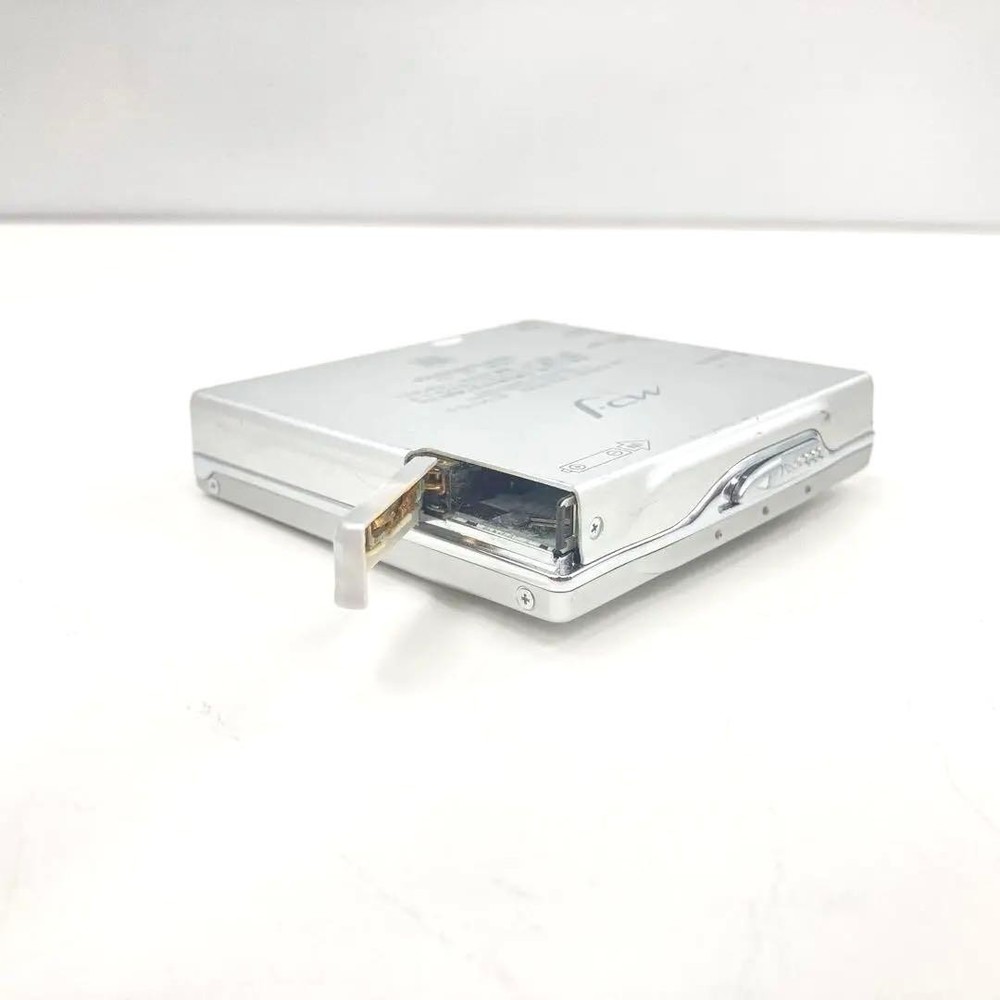 SHARP Portable MiniDisc Recorder MD-DR770 Operation confirmed