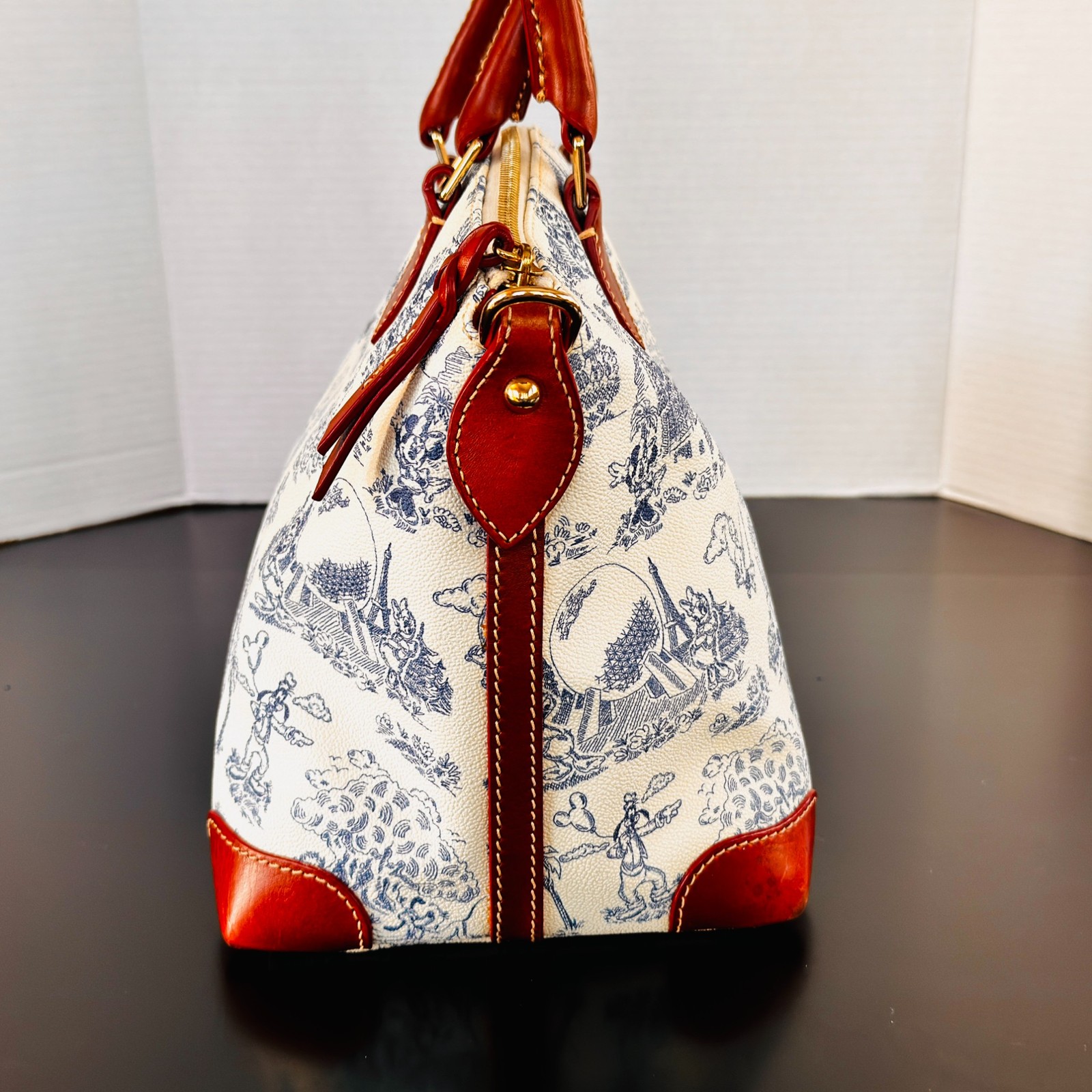 Disney World X Dooney & Bourke Blue White Toile Satchel **XBODY STRAP MISSING**