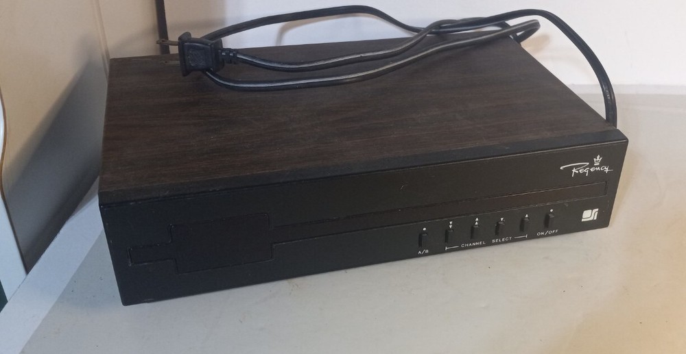 Vintage Regency Cable Box