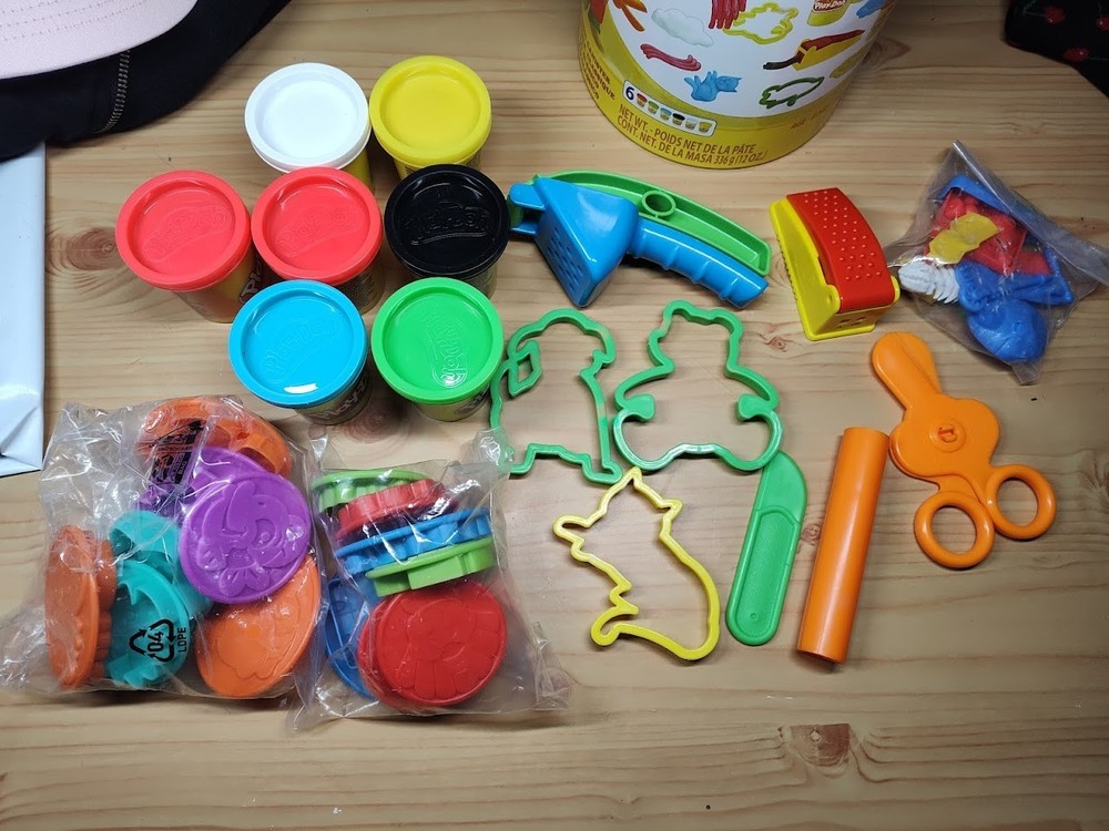 Play-Doh Set - Used