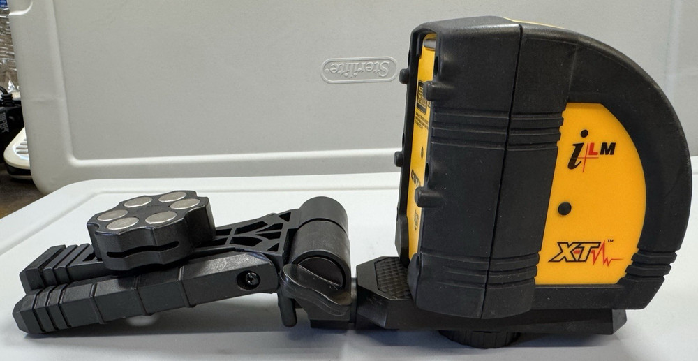 ILM-XT - CST Berger Lasermark Laser Cross Level