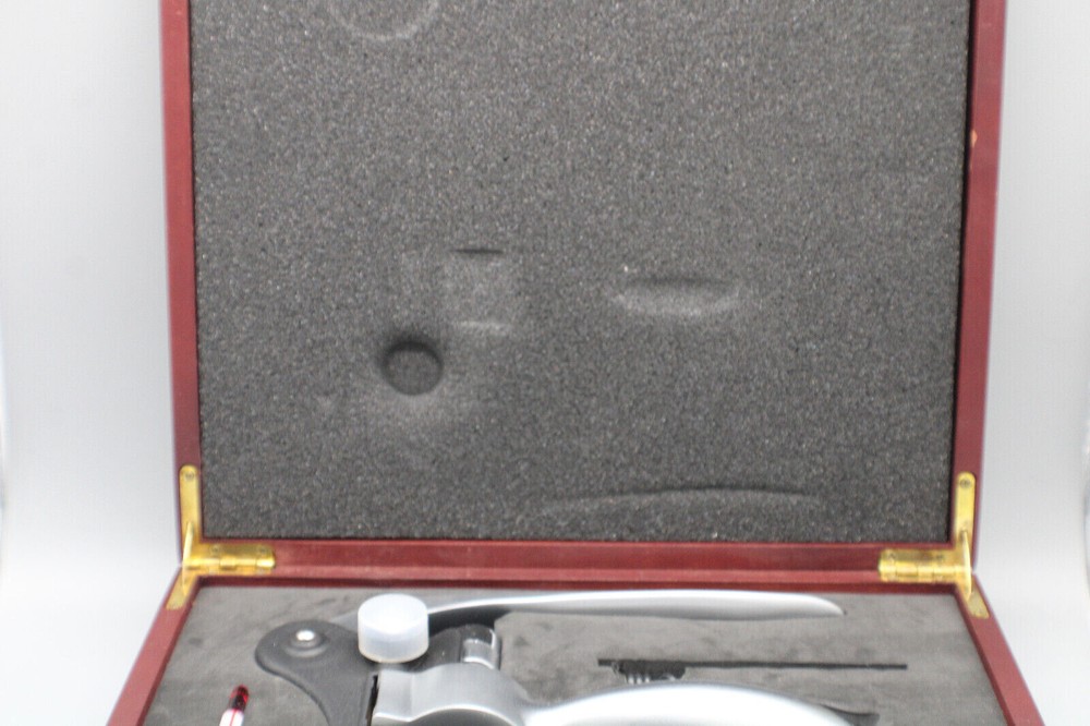 Wine Kit Set in Wooden Box