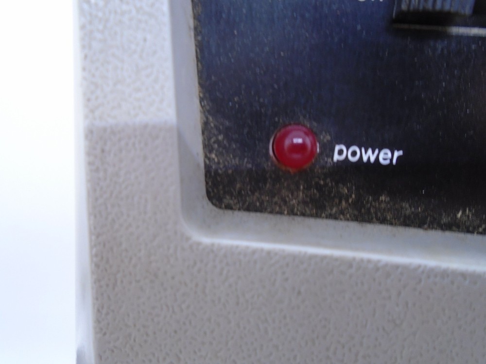 TIF 5500 Pump Style Automatic Halogen Leak Detector w/Case